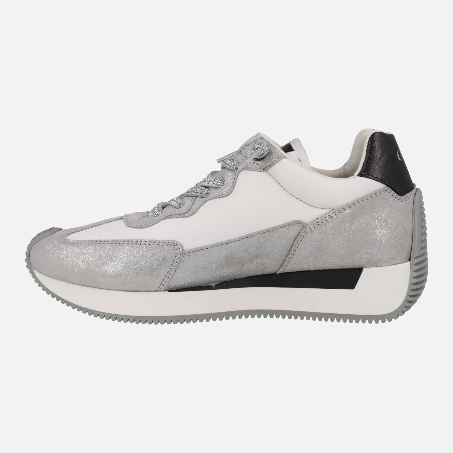 Zapatillas deportivas de piel y tejido en blanco plata y negro - Image 3