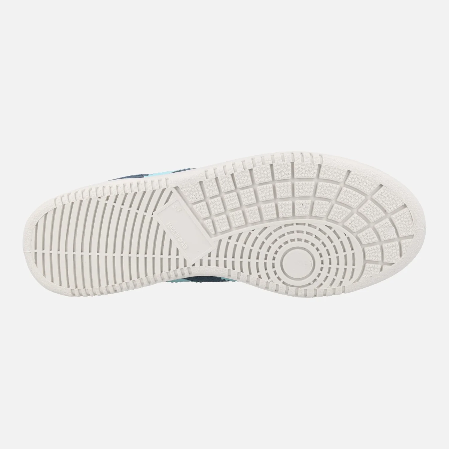 Zapatillas deportivas en piel serraje con cierre de cordones - Image 12
