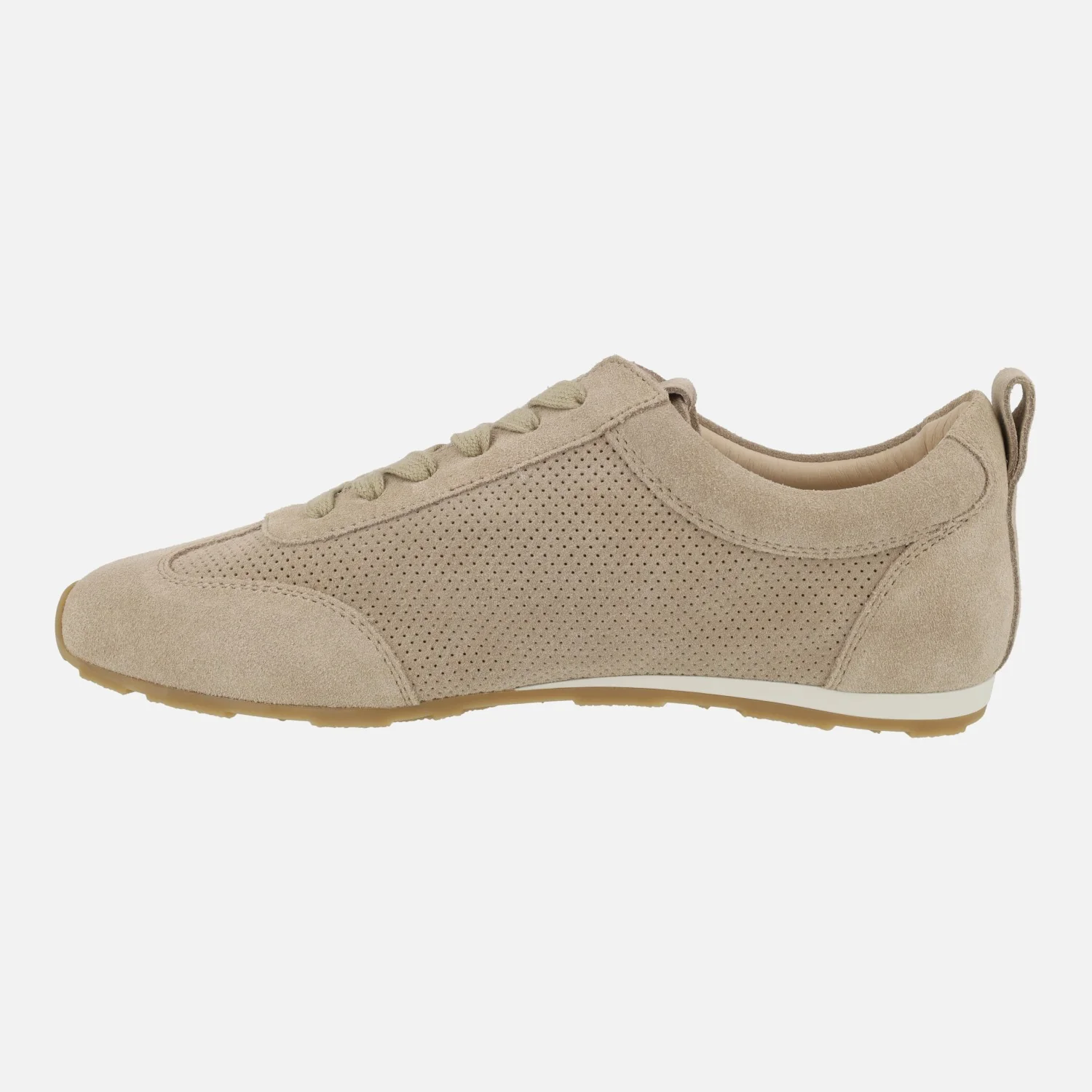 Zapatillas deportivas en serraje beige con detalle de picados - Image 3