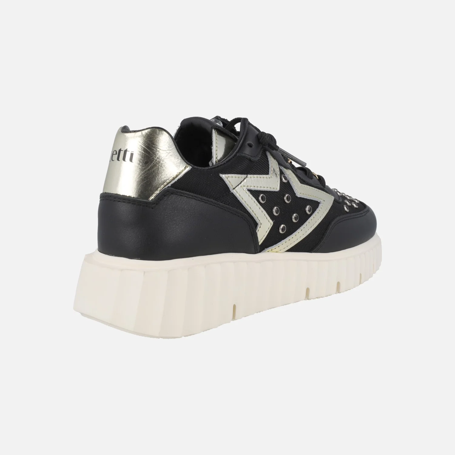 Zapatillas deportivas negras con adorno de oso dorado - Image 7