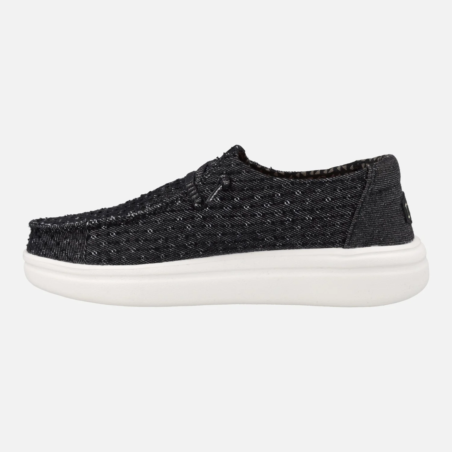 Zapatillas para mujer Hey Dude Wendy Rise Perf Canvas - Image 4