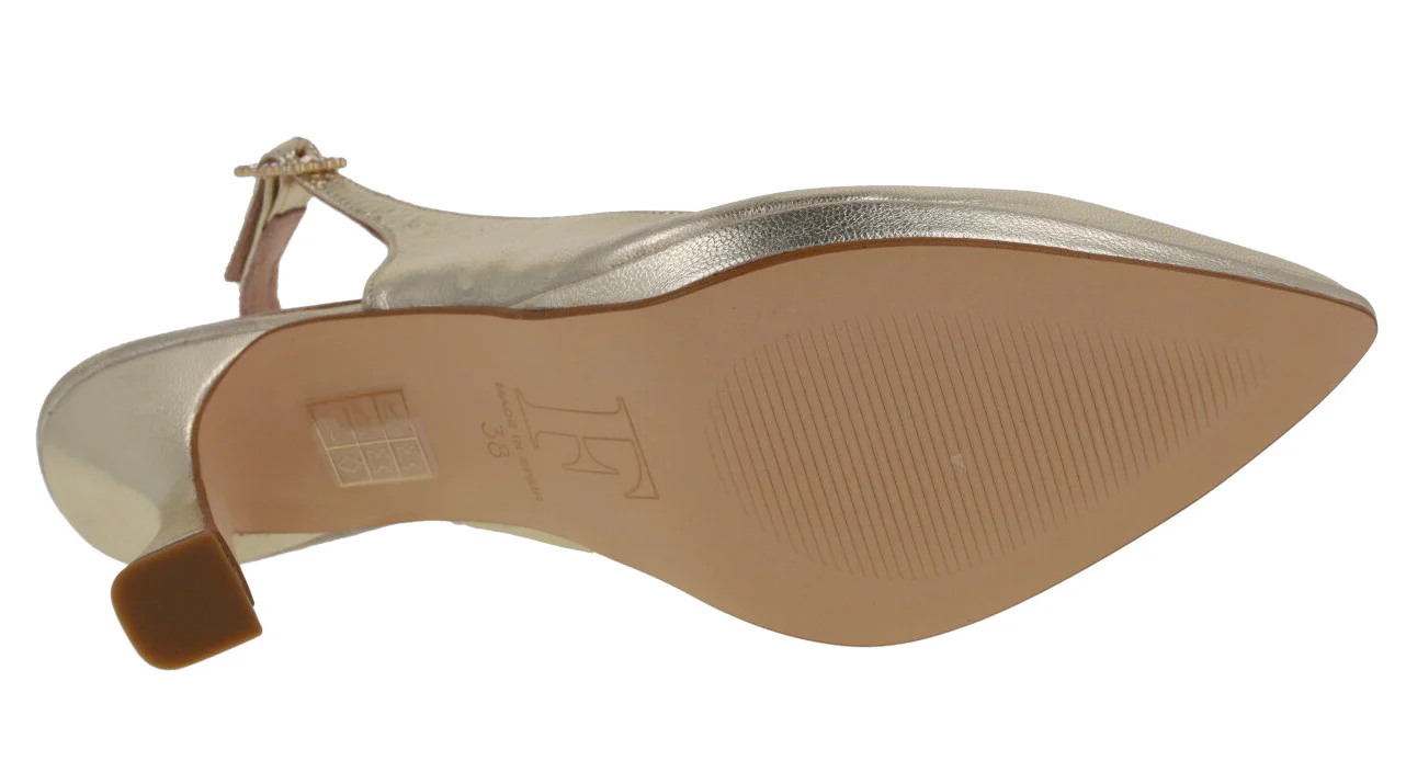 Zapatos corte salón destalonados con hebilla de pedrería - Image 15