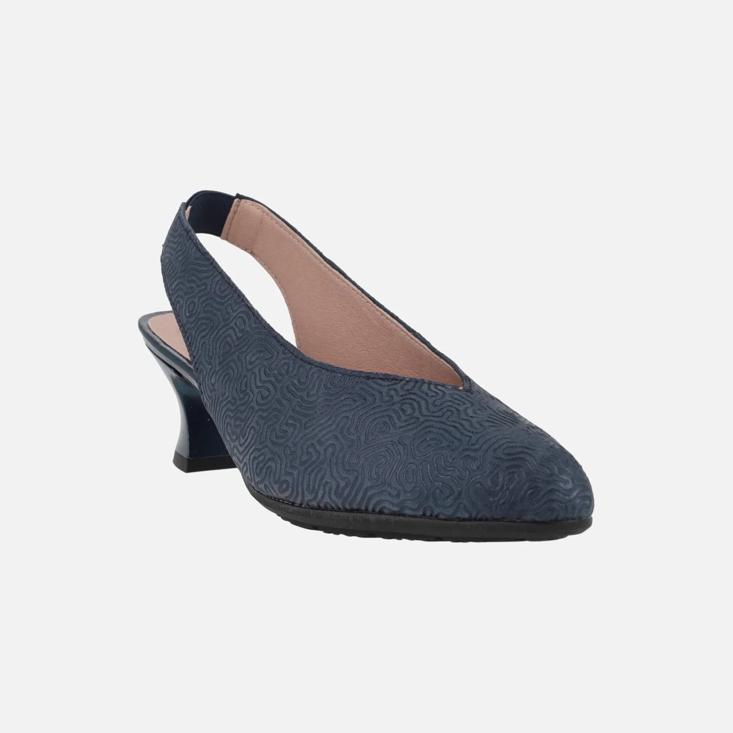 Zapatos corte salón destalonados con piel grabada y tacón bajo - Image 9