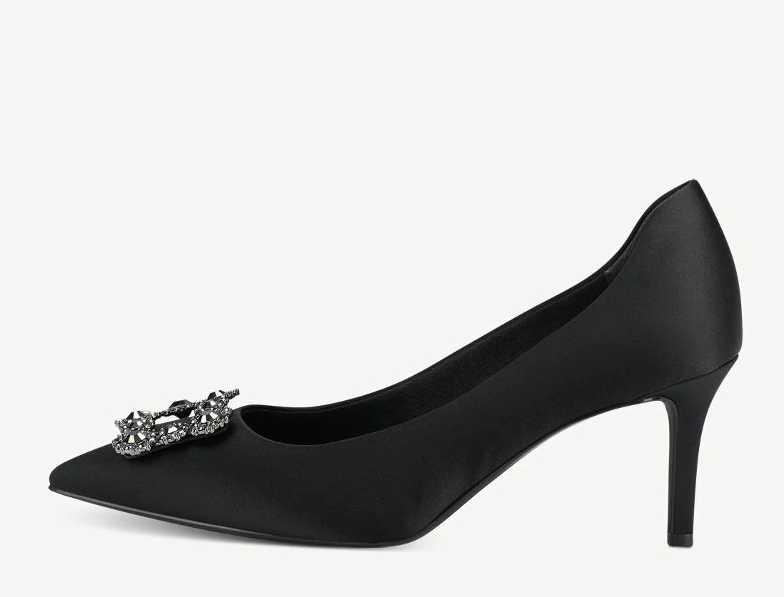 Zapatos corte salón en raso negro con adorno de pedrería - Image 6