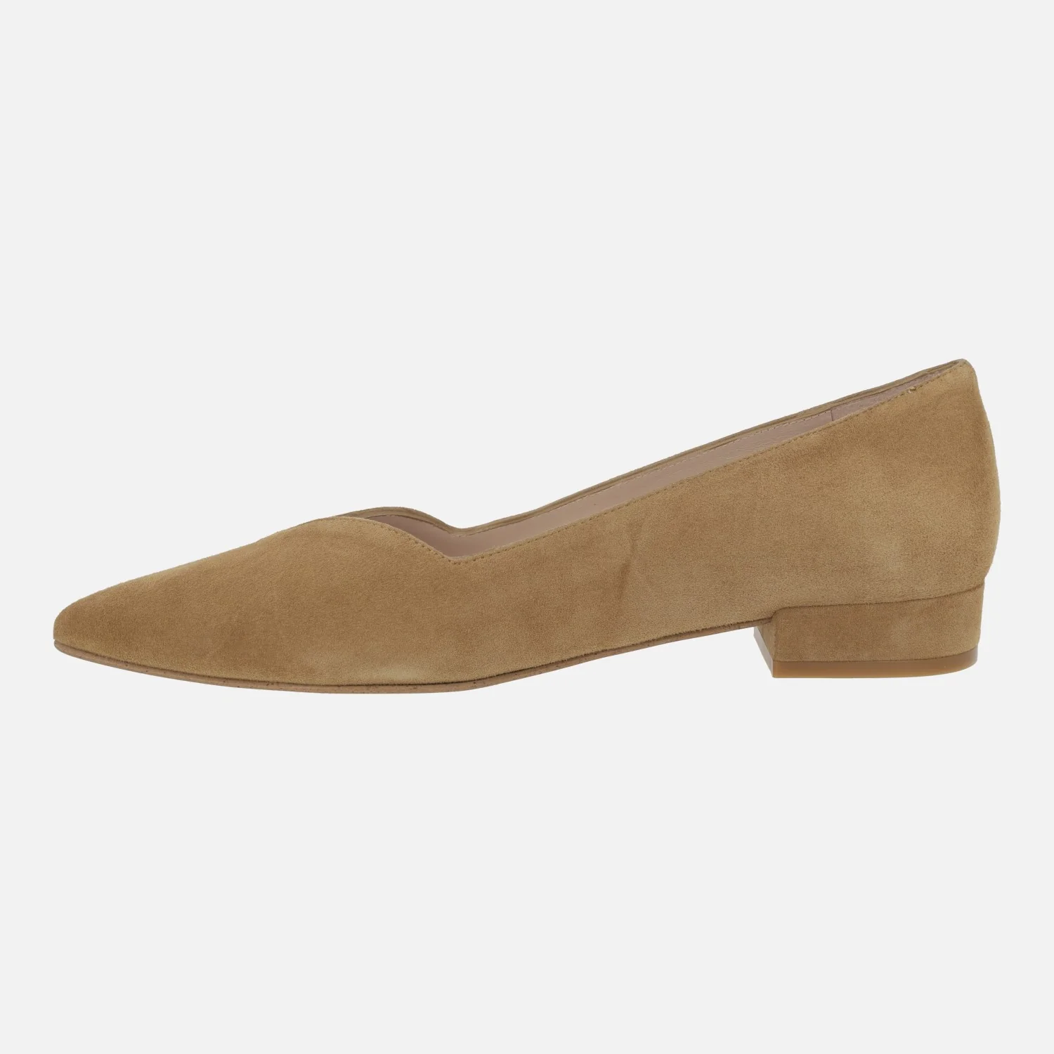 ZAPATOS DE ANTE CAMEL CON TACÓN BAJO Y ESCOTE PICO BREDA - Image 3