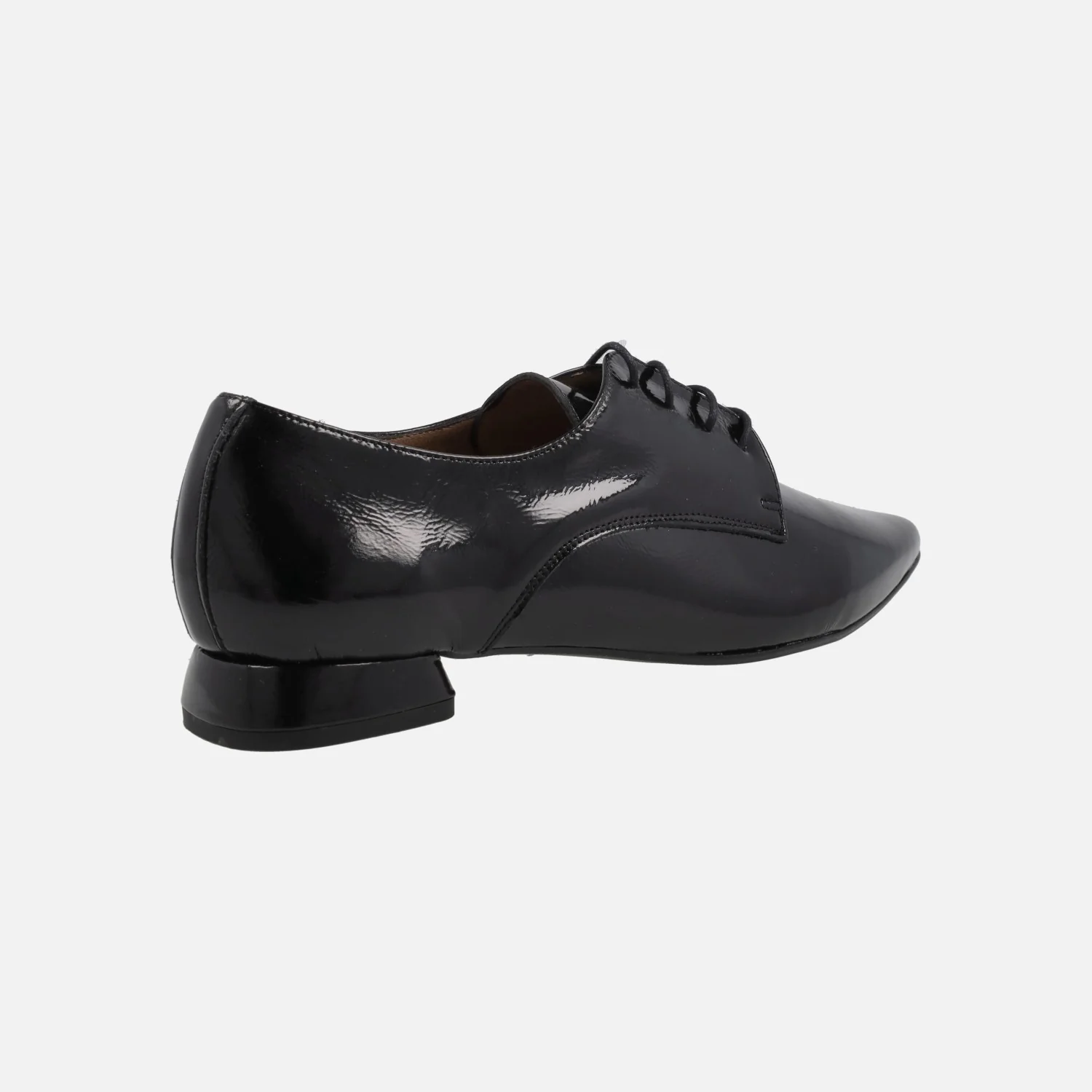 Zapatos de charol negro con cordones y puntera afilada - Image 4