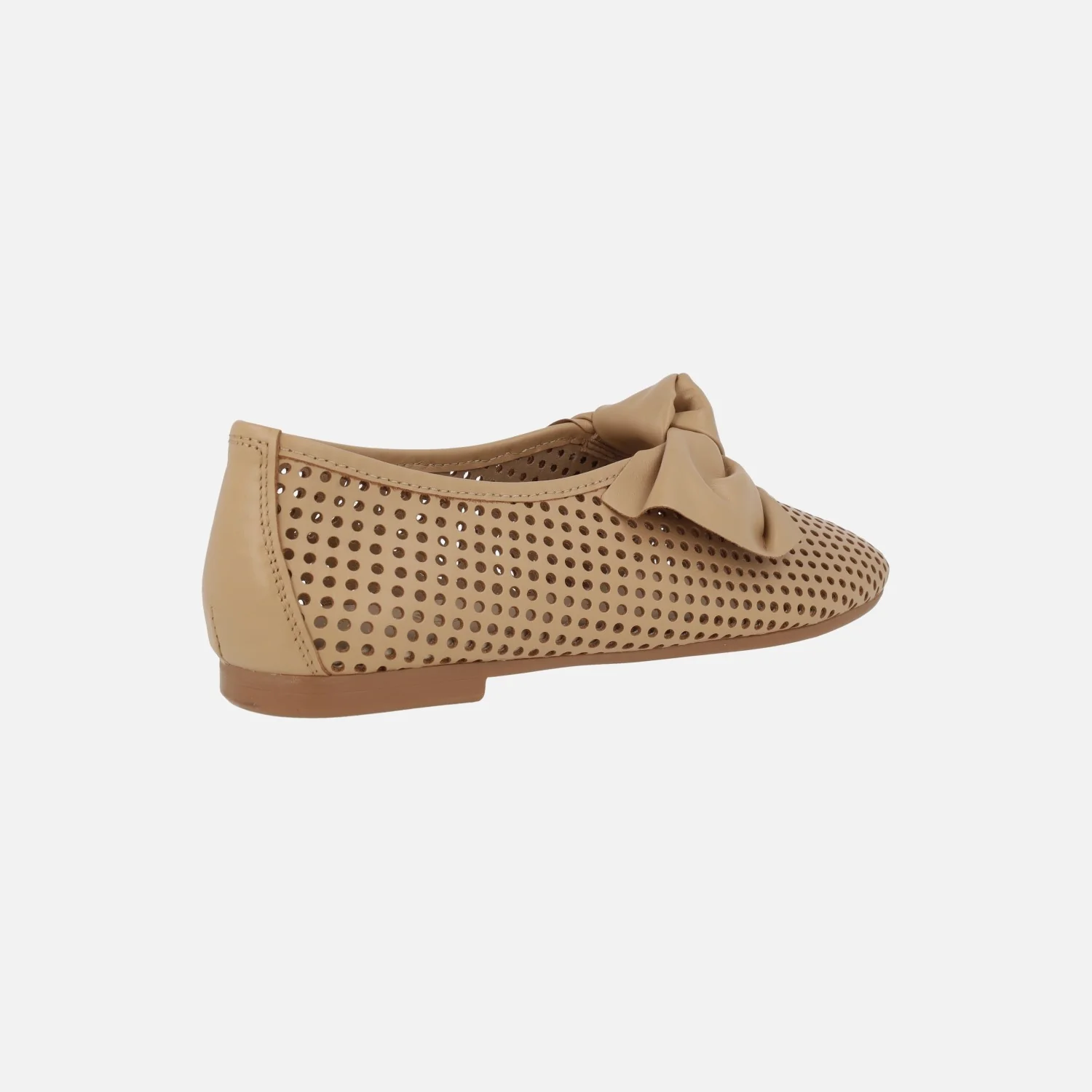Zapatos de piel con calados y adorno de lazo - Image 4