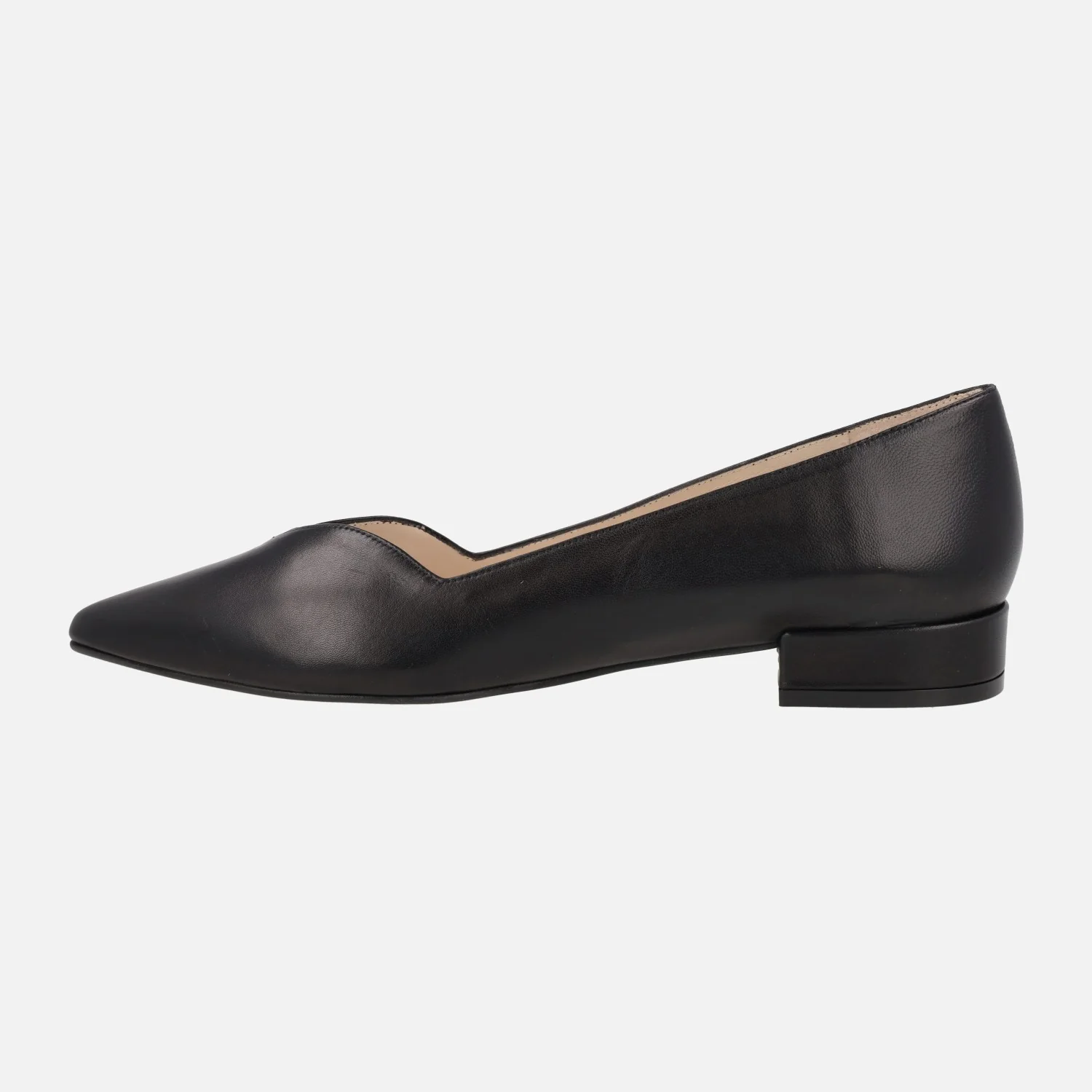 Zapatos de piel con tacón bajo y escote pico Breda - Image 3