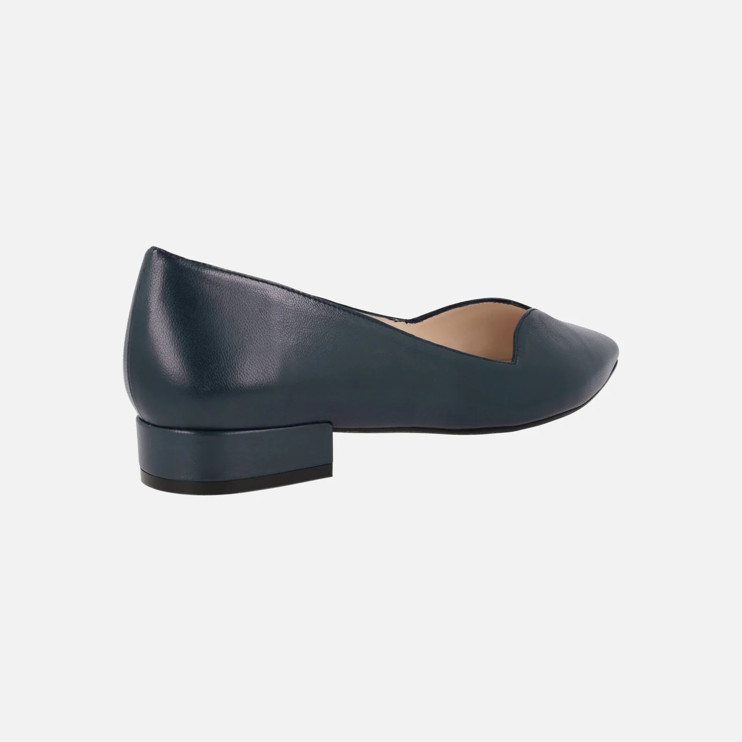Zapatos de piel con tacón bajo y escote pico Breda - Image 9