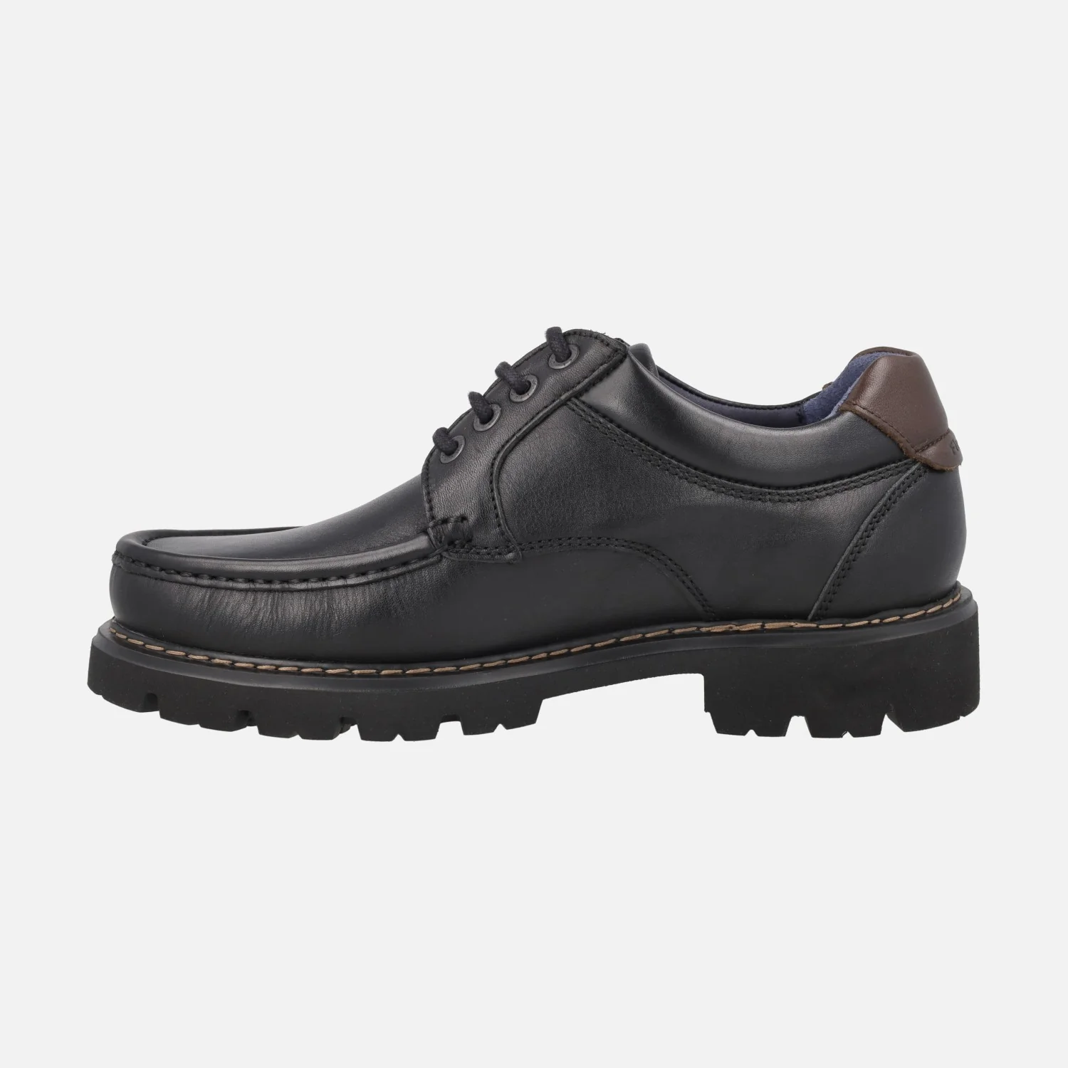 Zapatos de piel de estilo náutico para hombre Douglas - Image 10