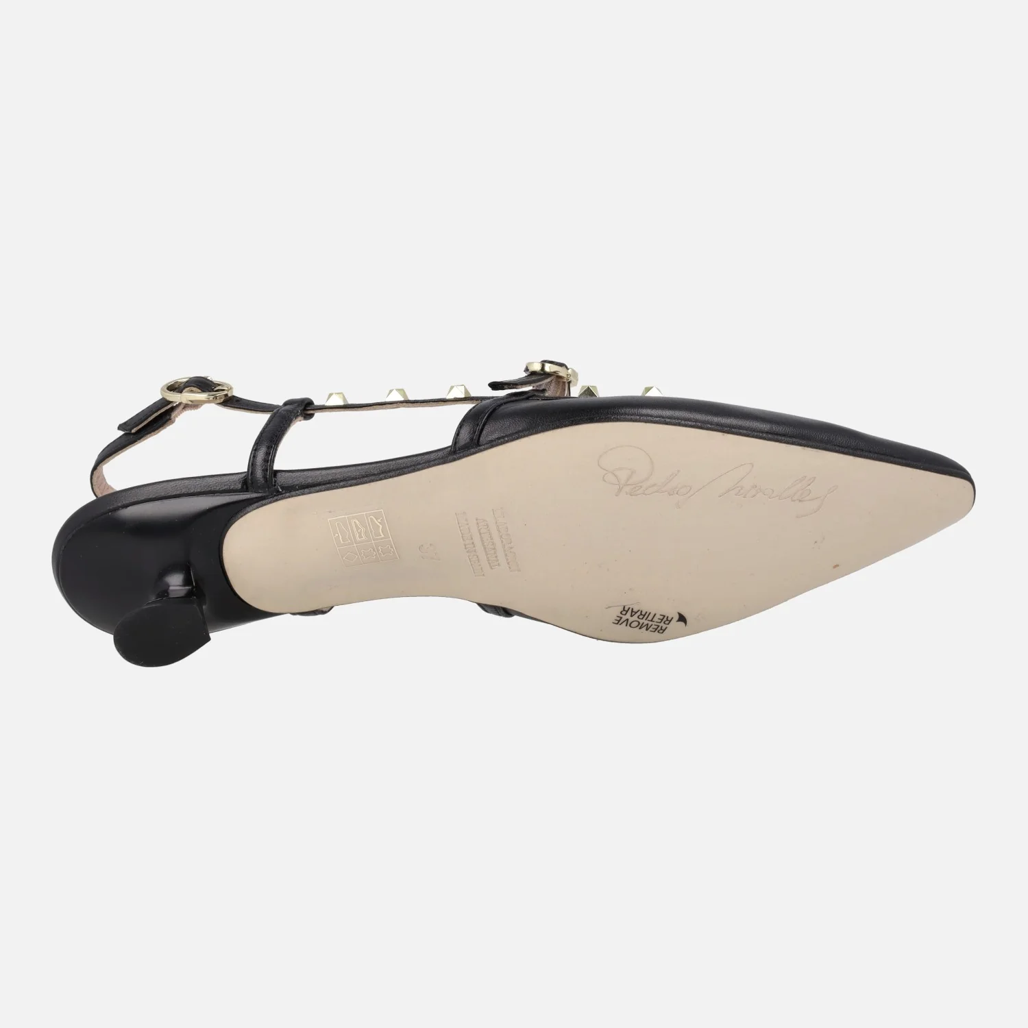 Zapatos de piel destalonados con corte salón y tachas - Image 5
