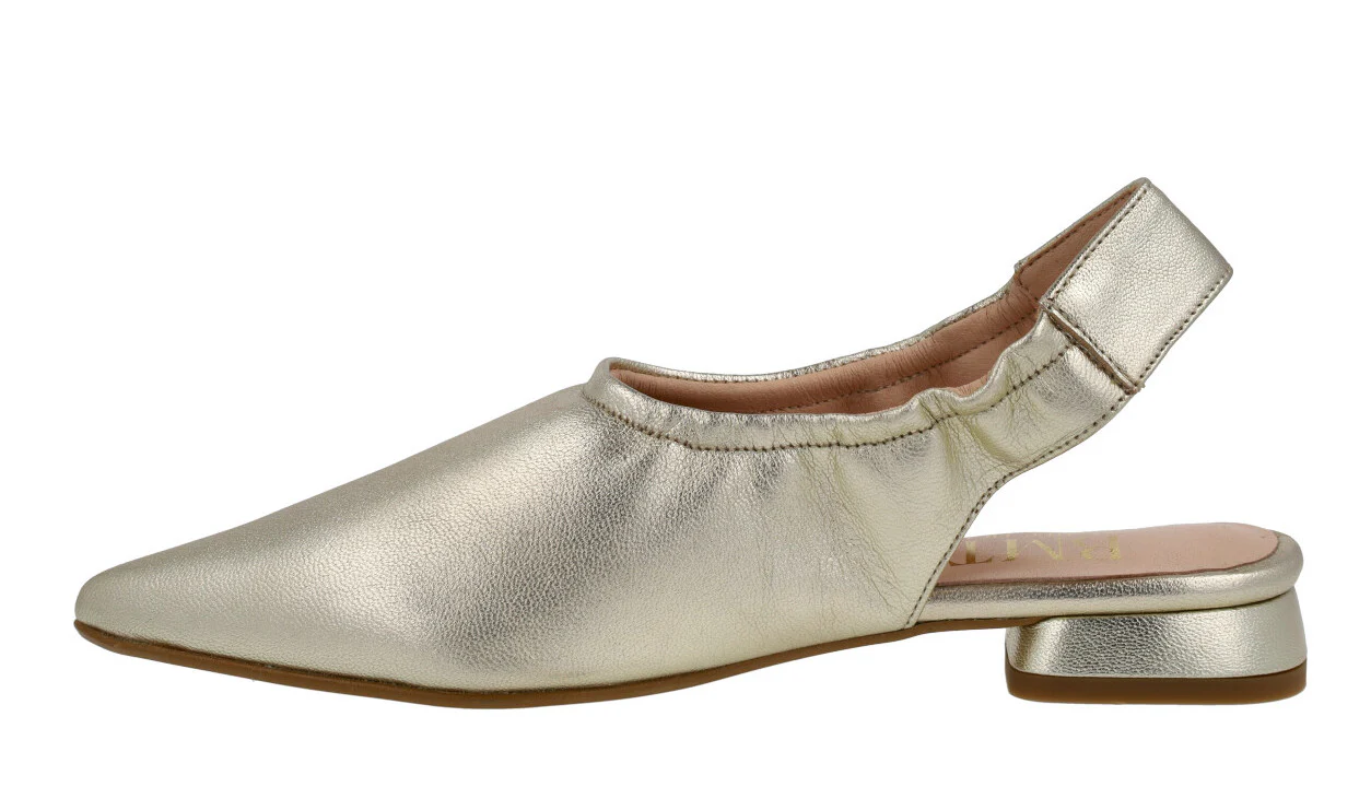Zapatos de piel destalonados con tacón bajo forrado - Image 13