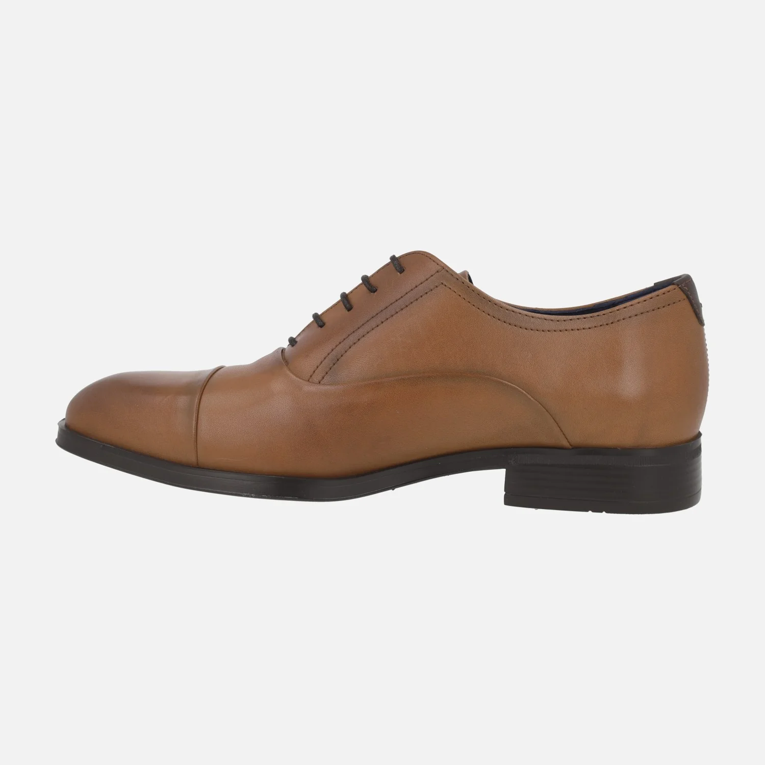 Zapatos de piel para hombre Asgard estilo oxford con puntera - Image 3