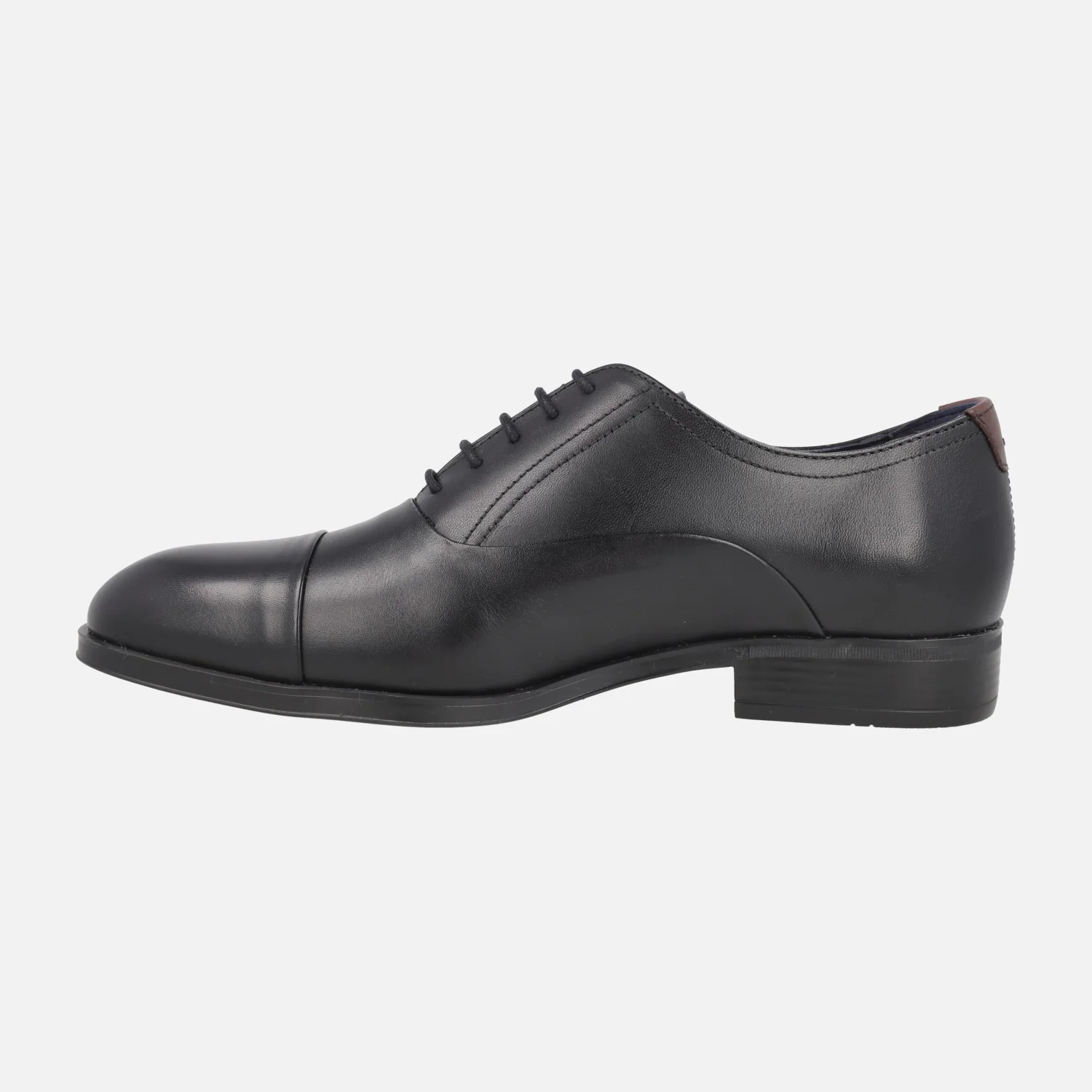 Zapatos de piel para hombre Asgard estilo oxford con puntera - Image 9