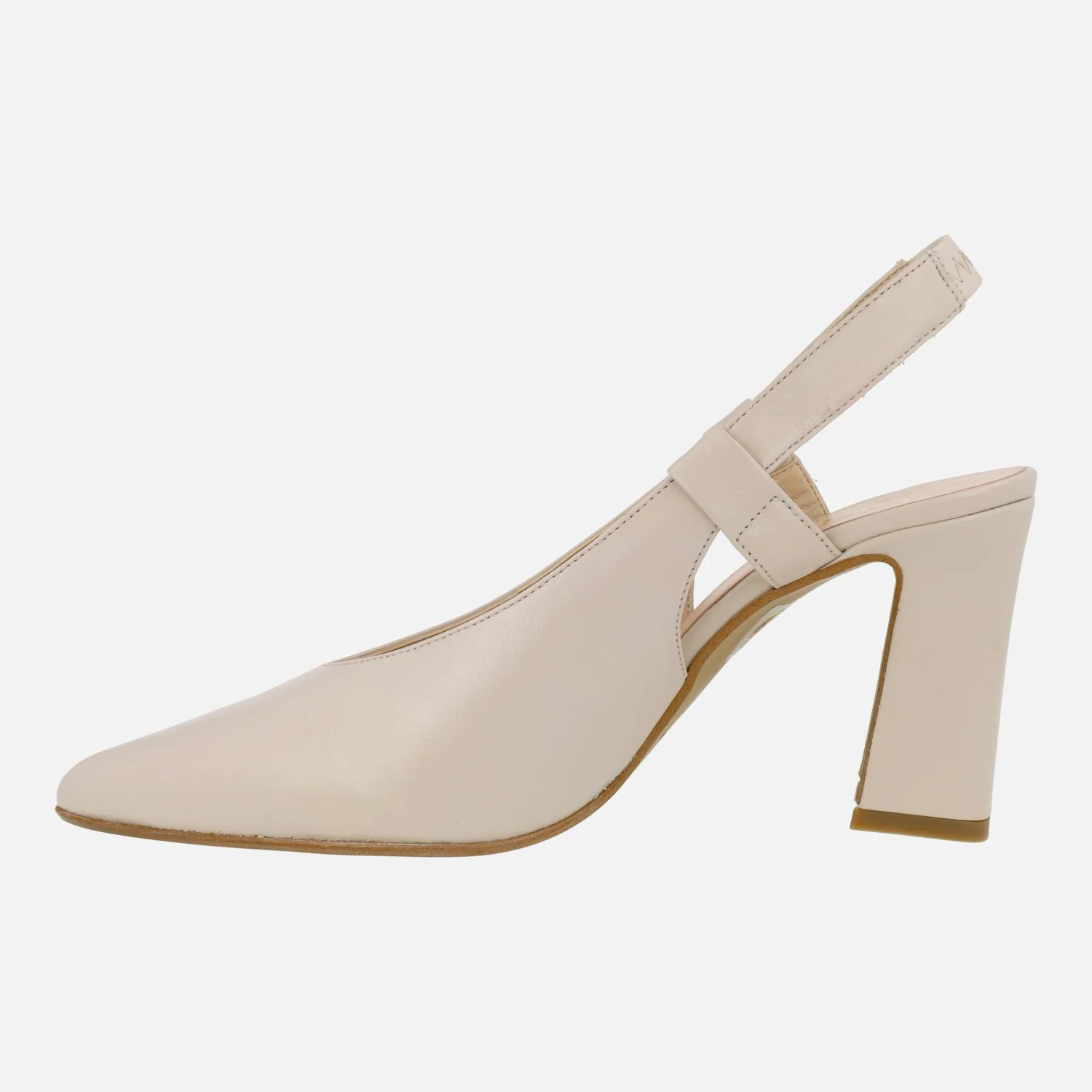 Zapatos de salón destalonados en piel lisa con tacón alto - Image 9