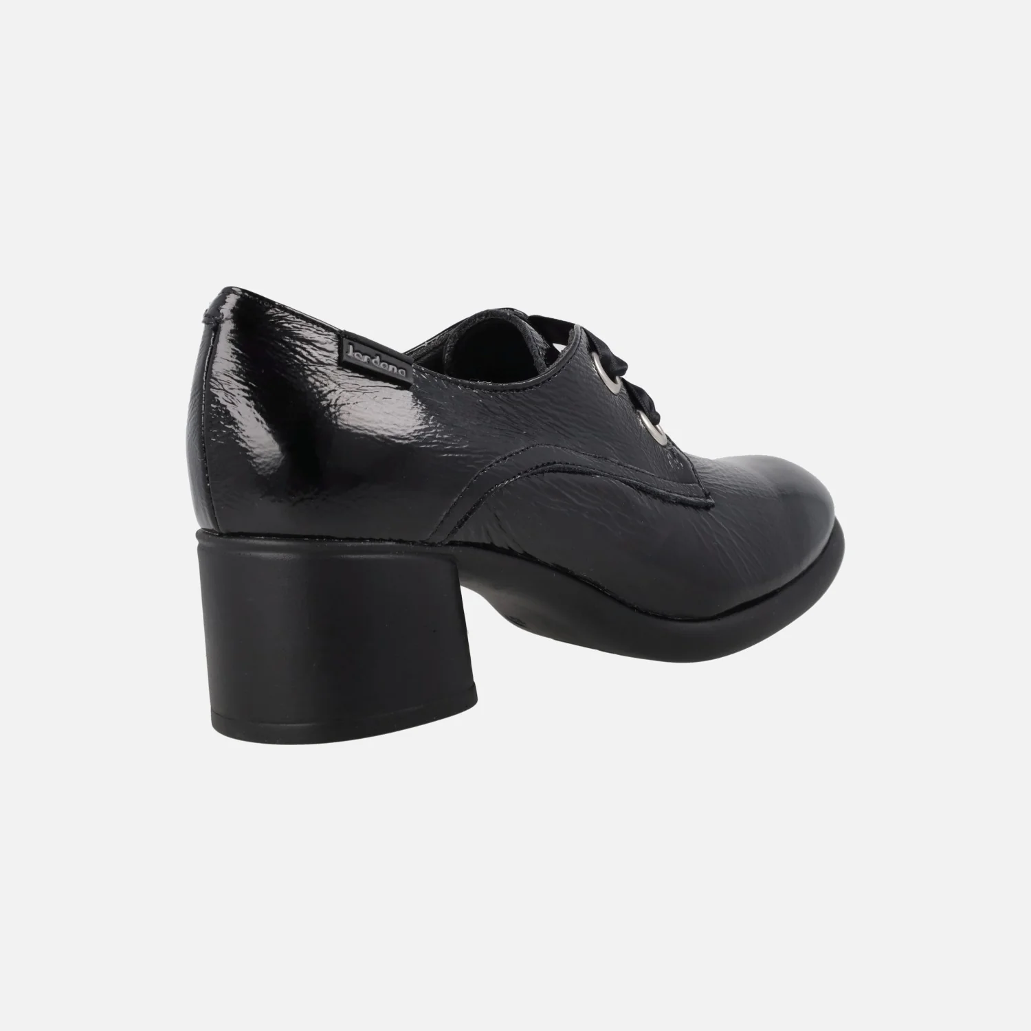Zapatos de tacón en charol negro con cordones - Image 3