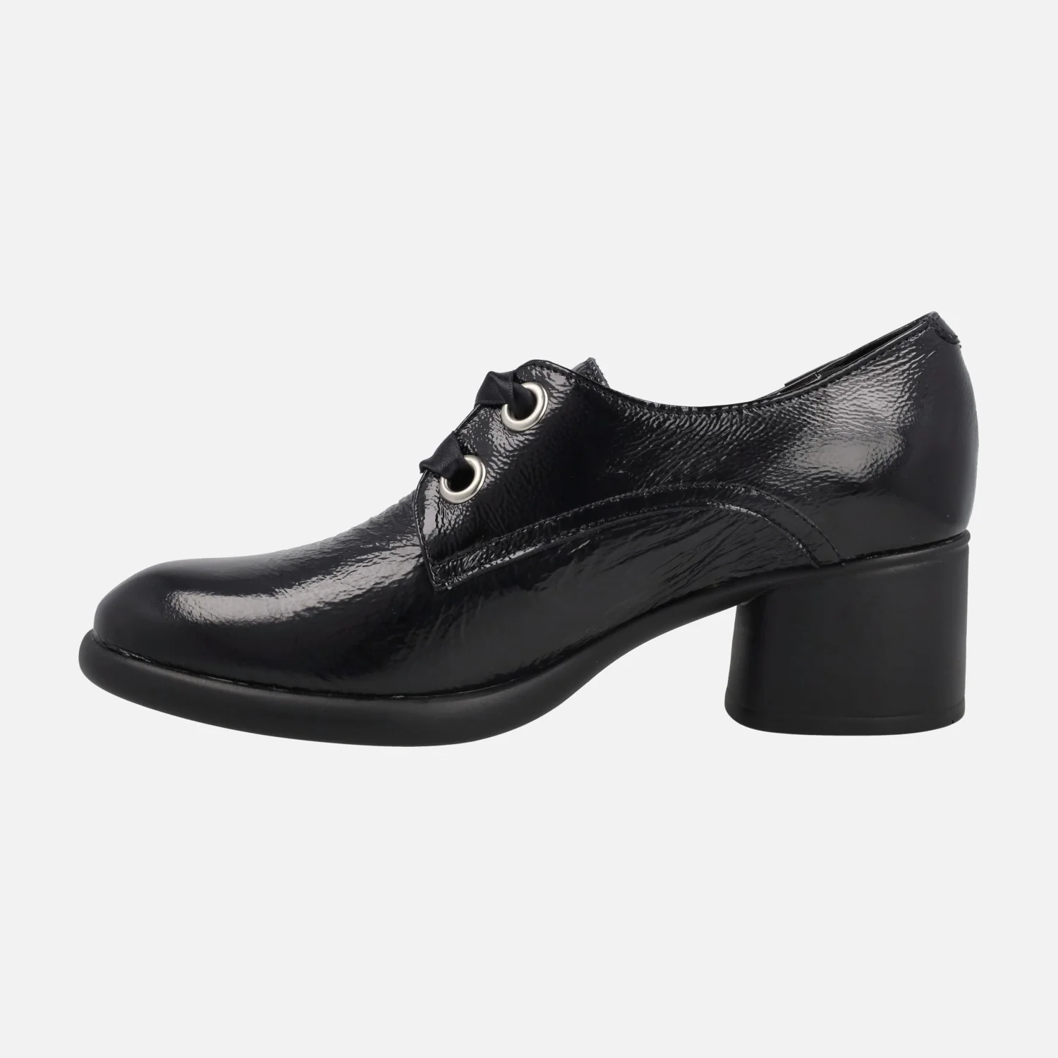Zapatos de tacón en charol negro con cordones - Image 4