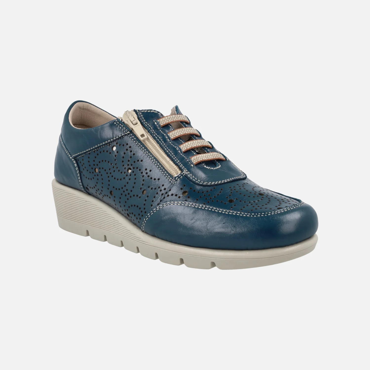 Zapatos deportivos de piel con dibujos troquelados - Image 14