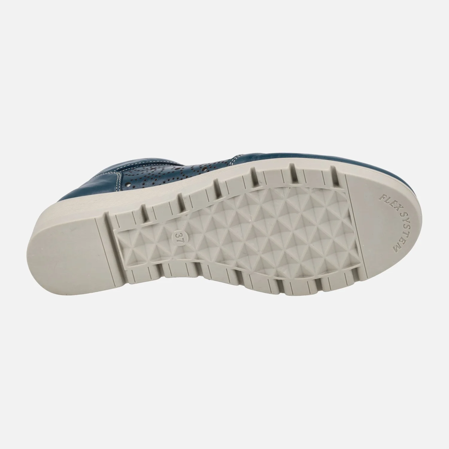 Zapatos deportivos de piel con dibujos troquelados - Image 18