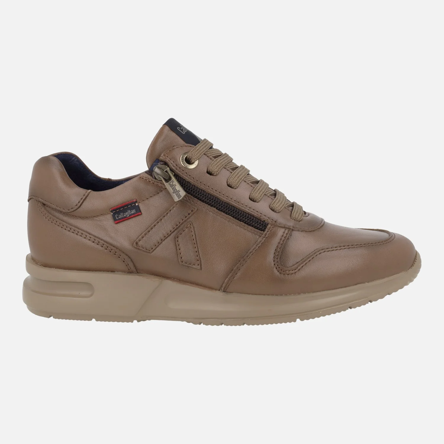 Zapatos deportivos de piel marrón con cordones y cremallera