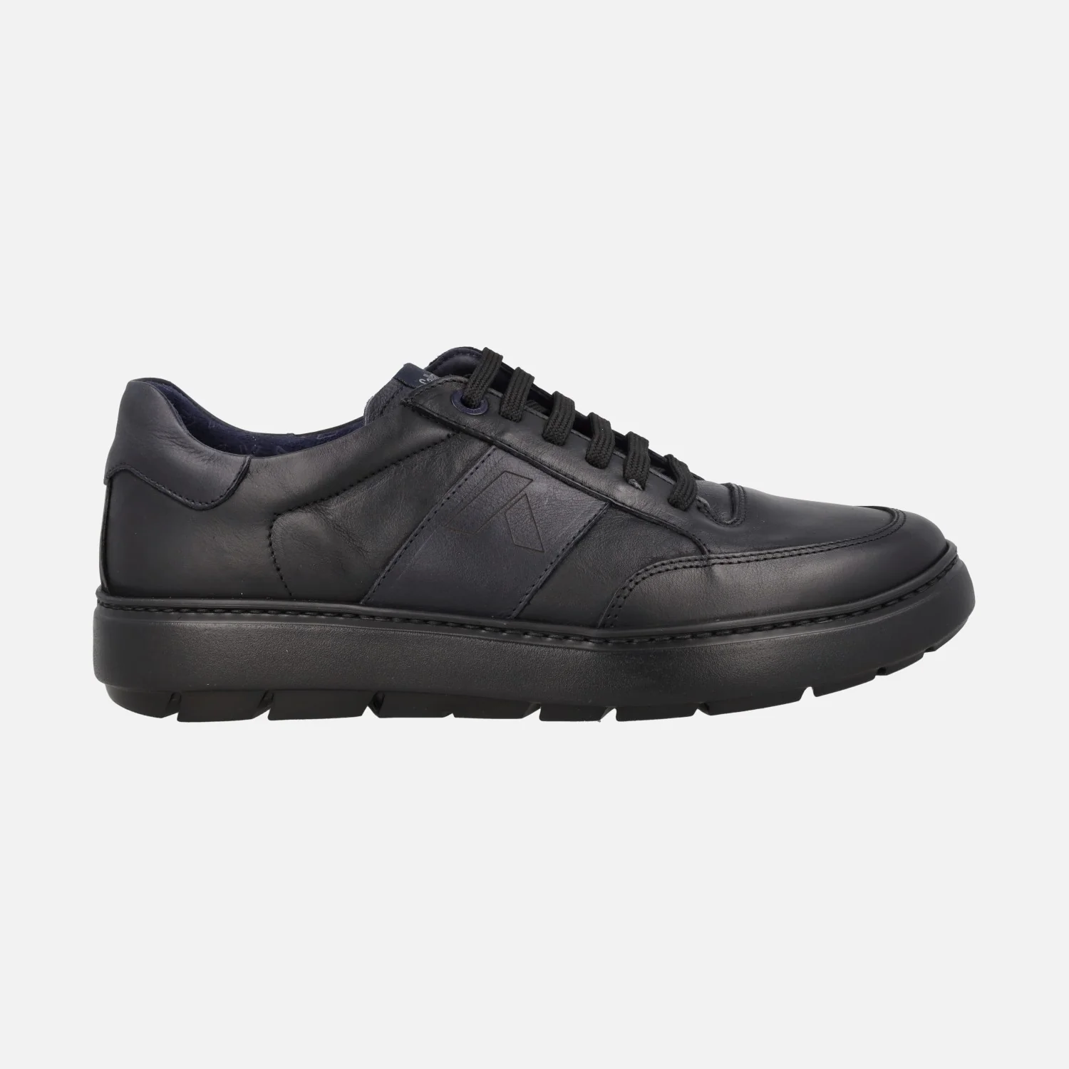 Zapatos deportivos negros de piel para hombre con cordones