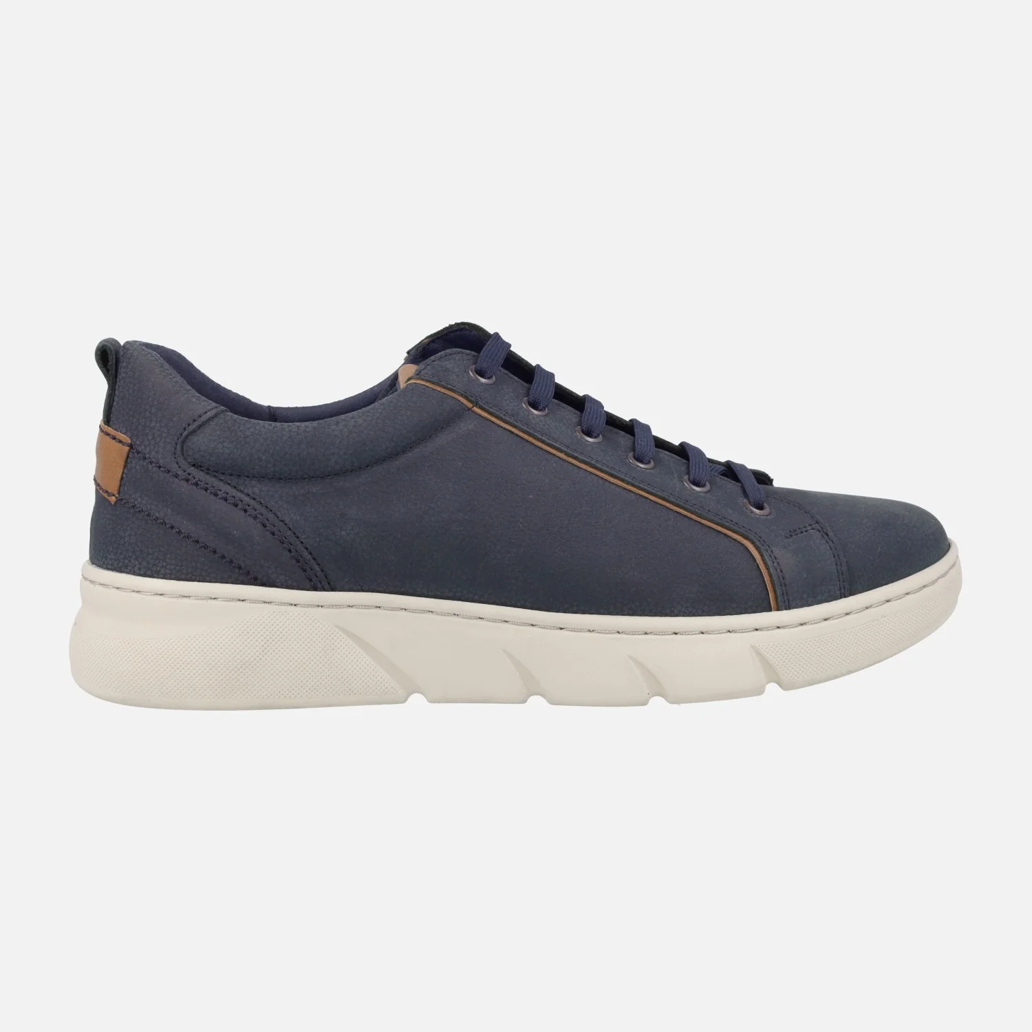 Zapatos deportivos para hombre en piel nobuck con cordones - Image 7