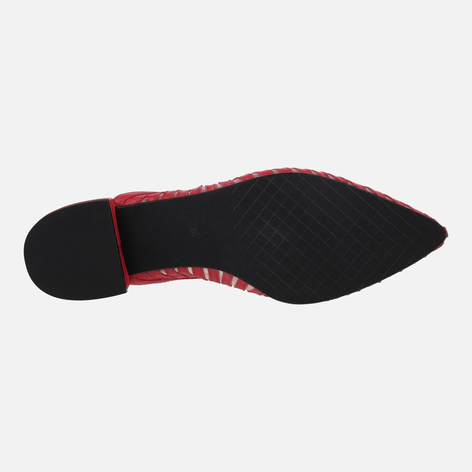 Zapatos destalonados en piel roja y rejilla con tacones bajos - Image 6