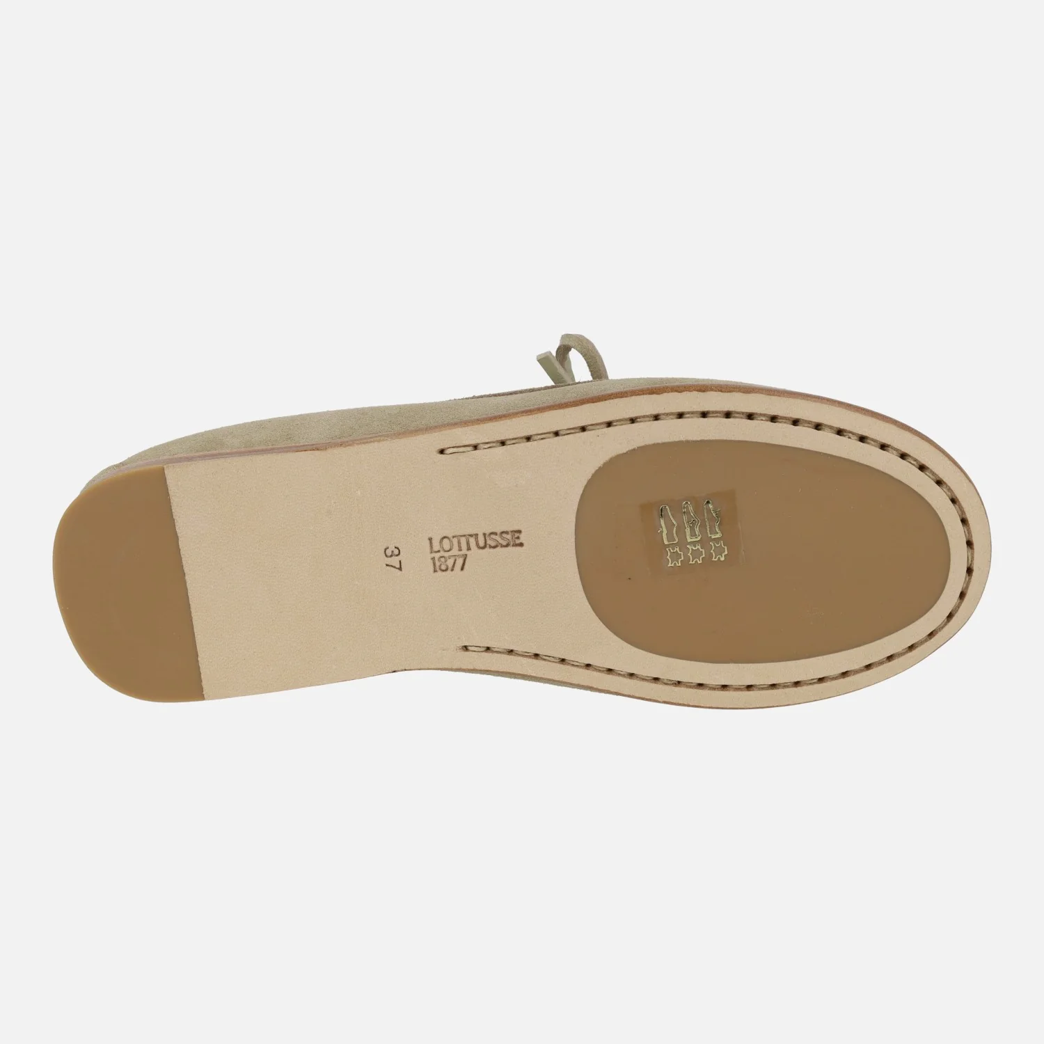 Zapatos náuticos NAUTIC para mujer en serraje visón con suela de cuero - Image 6