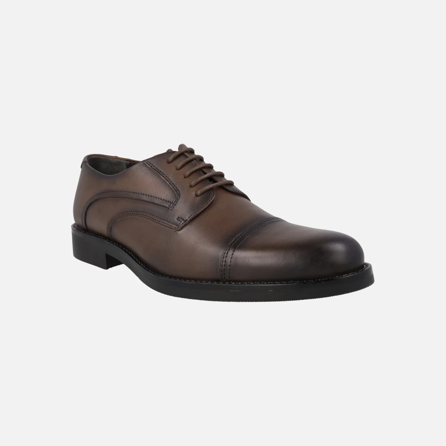 Zapatos de piel para hombre con puntera pespunteada - Image 8