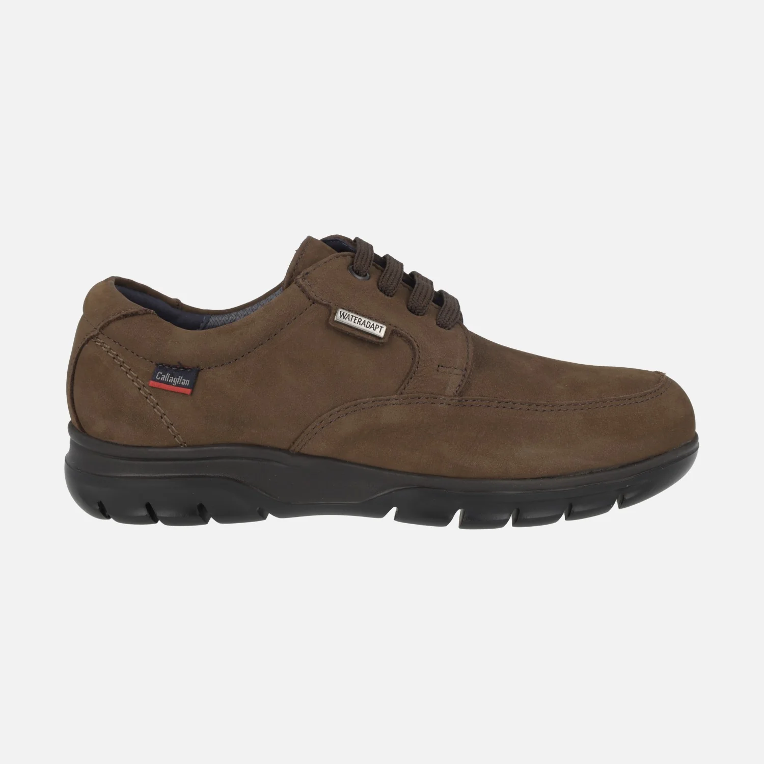 Zapatos para hombre en nobuck marrón con cordones y membrana Wateradapt