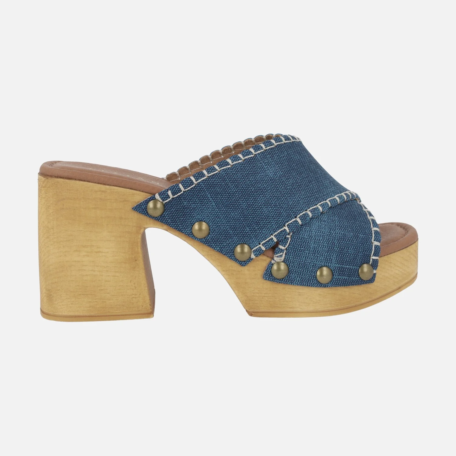 Zuecos de tacón en tejido denim con tachas