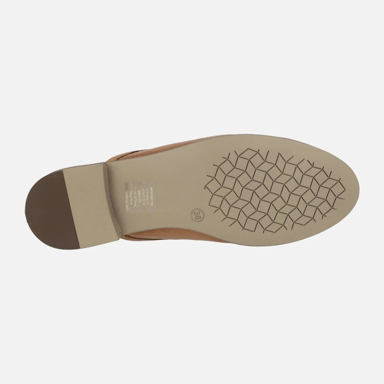 Zuecos estilo mocasin en piel camel con adorno de cadena - Image 5