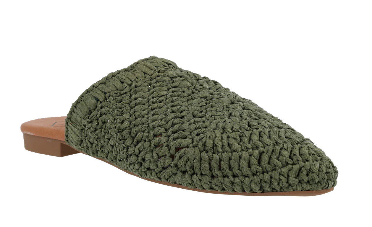 Zuecos planos estilo babuchas en tejido crochet - Image 8